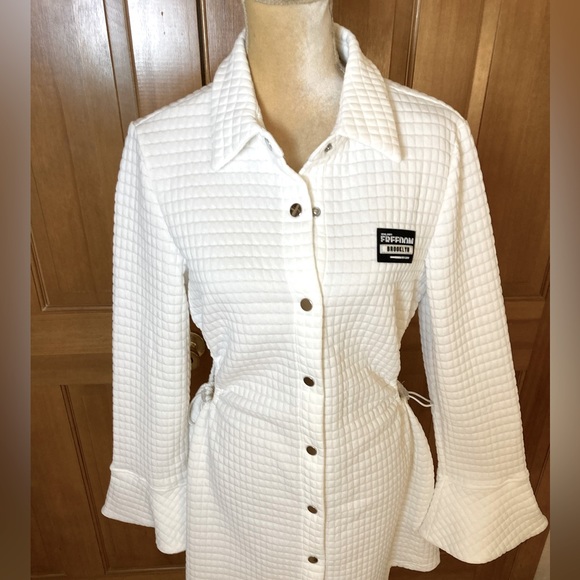 Chic Letter Patched  Flounce Sleeve Shirt Dress - Picture 12 of 16